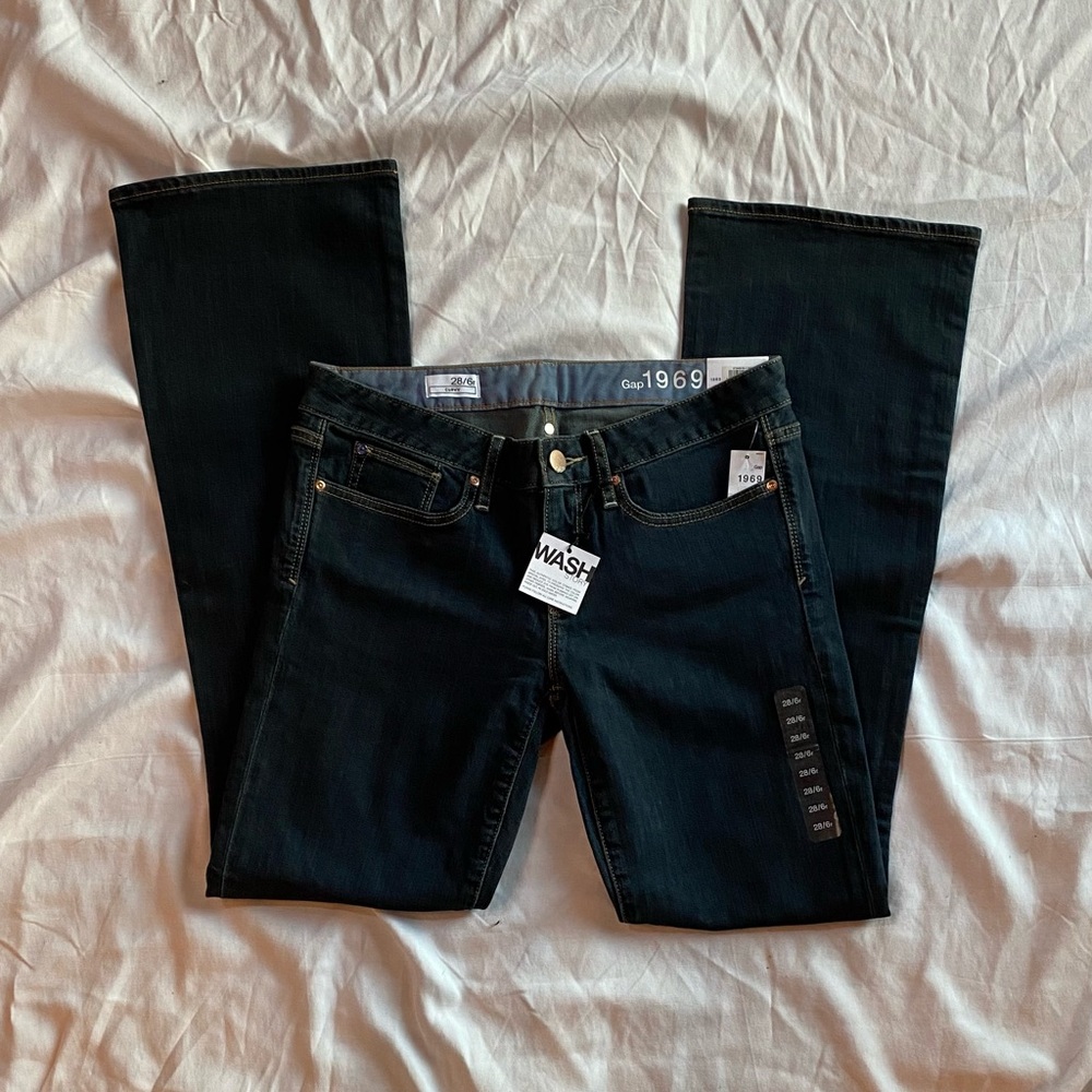 NWT Gap 1969 Curvy Boot Cut Jeans Size 28/6R